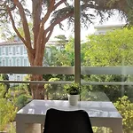 2 Pieces Au Calme Avec Terrasse Et Climatisation Nizza